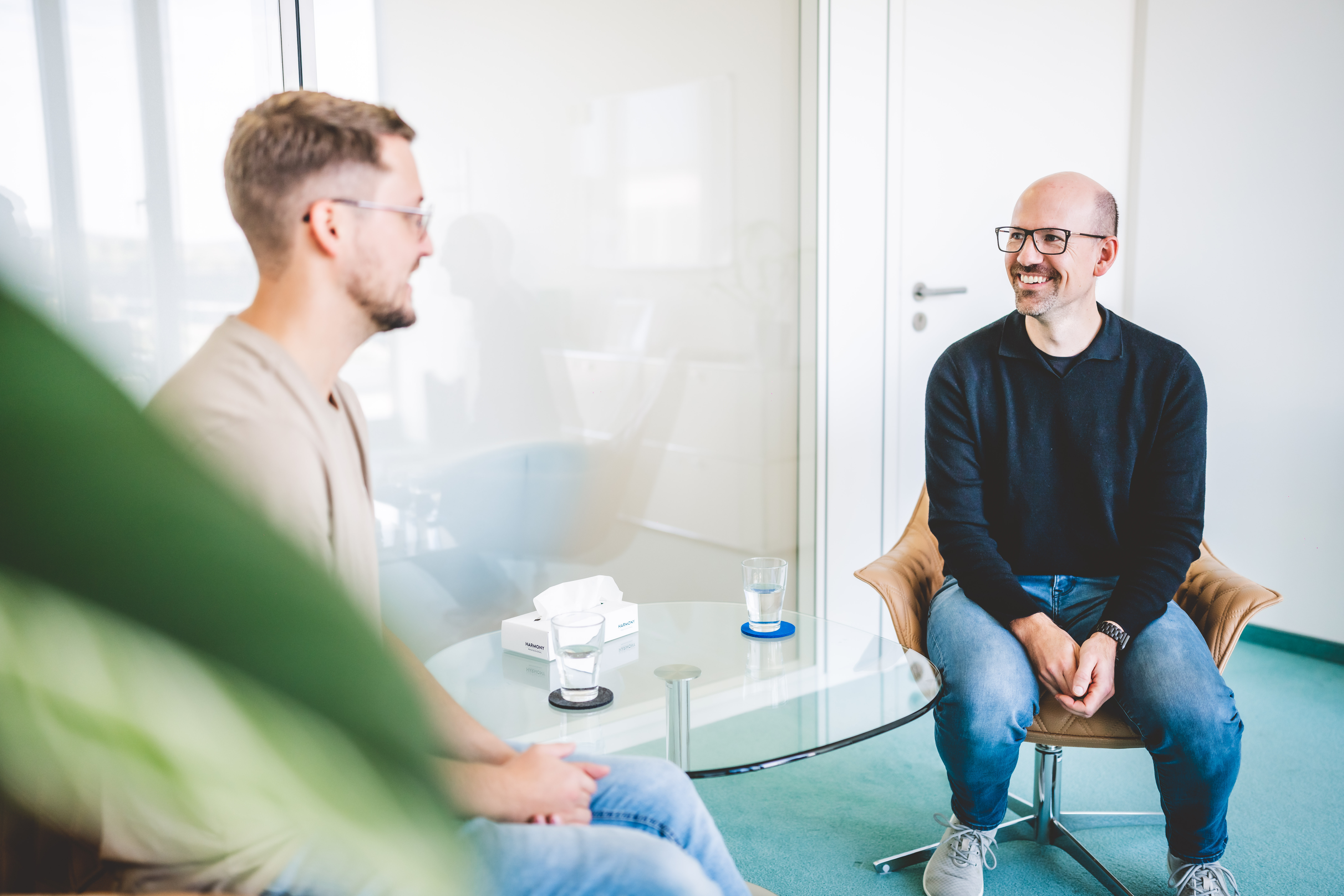 Swen Bauer in der Einzeltherapie mit Patient